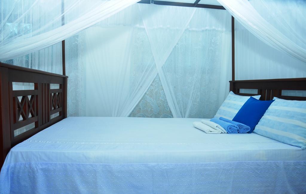 Angel Rest Hotel Mirissa Room photo